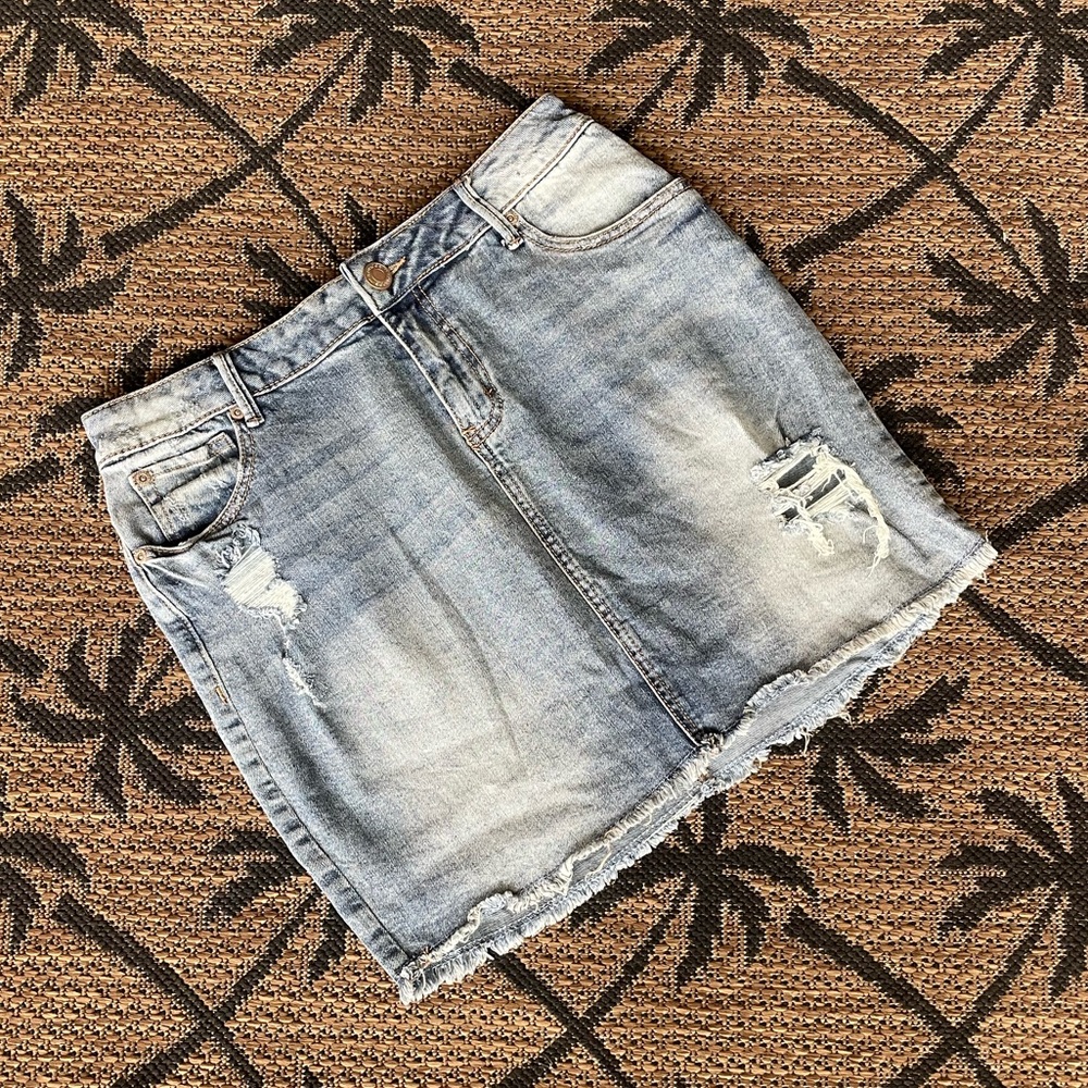 Maurice’s denim skirt
